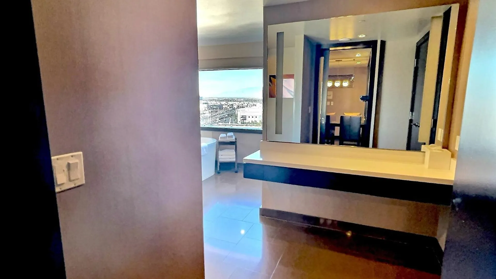 Jet Luxury At The Vdara Aparthotel Las Vegas