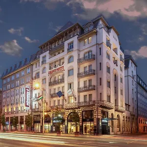 Moevenpick Centre 4* Budapeste
