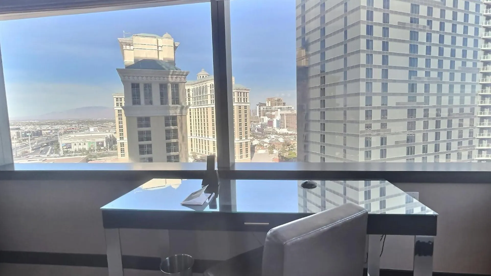 Jet Luxury At The Vdara Aparthotel Las Vegas