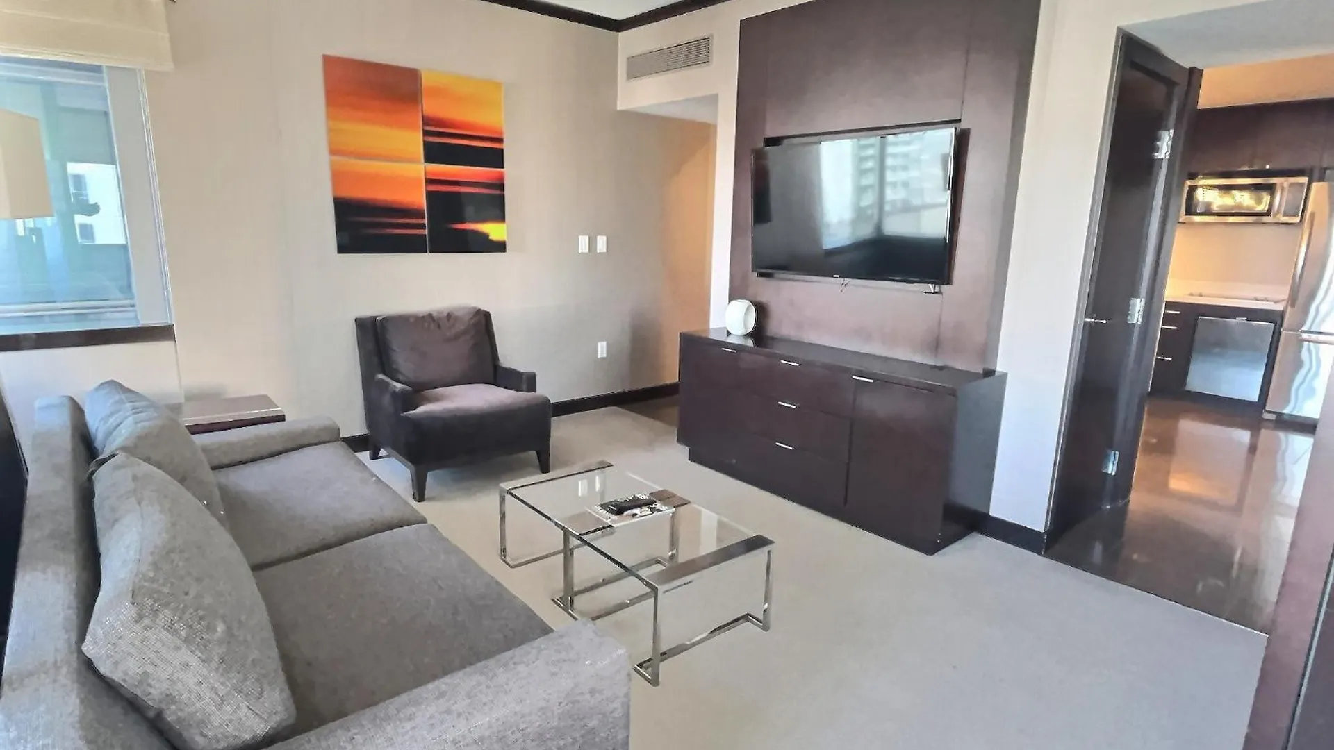 Jet Luxury At The Vdara Aparthotel Las Vegas